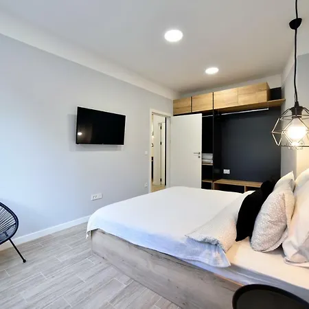 Apartament Fishnjak